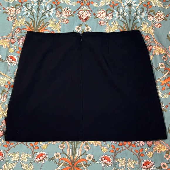 SOLD~ XOXO Y2K Black Mini Skirt - Picture 4 of 4